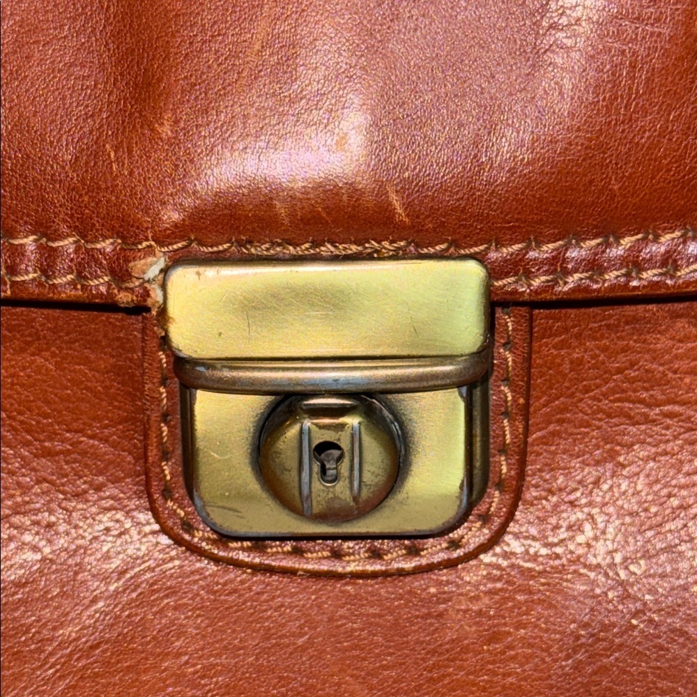 Adpel Vintage Distressed Cognac Brown Leather Briefcase - Picture 4 of 16